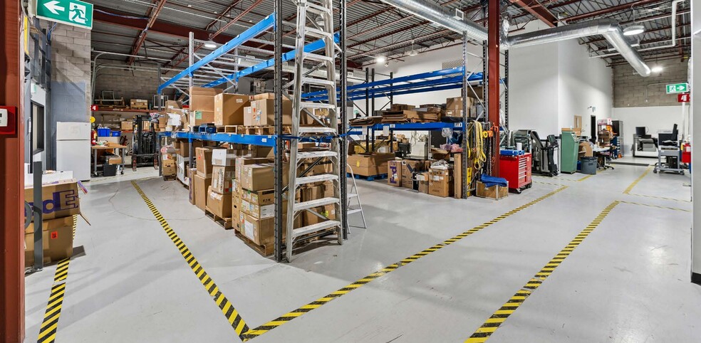 More Photos Of 7305 Rapistan Ct, Mississauga Warehouse For Sale