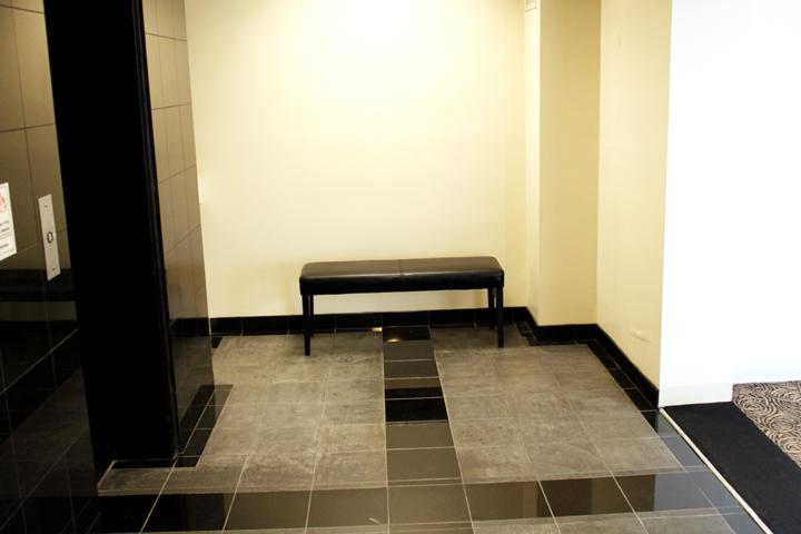 More Photos Of 860 Summit St, Elgin Medical For Lease