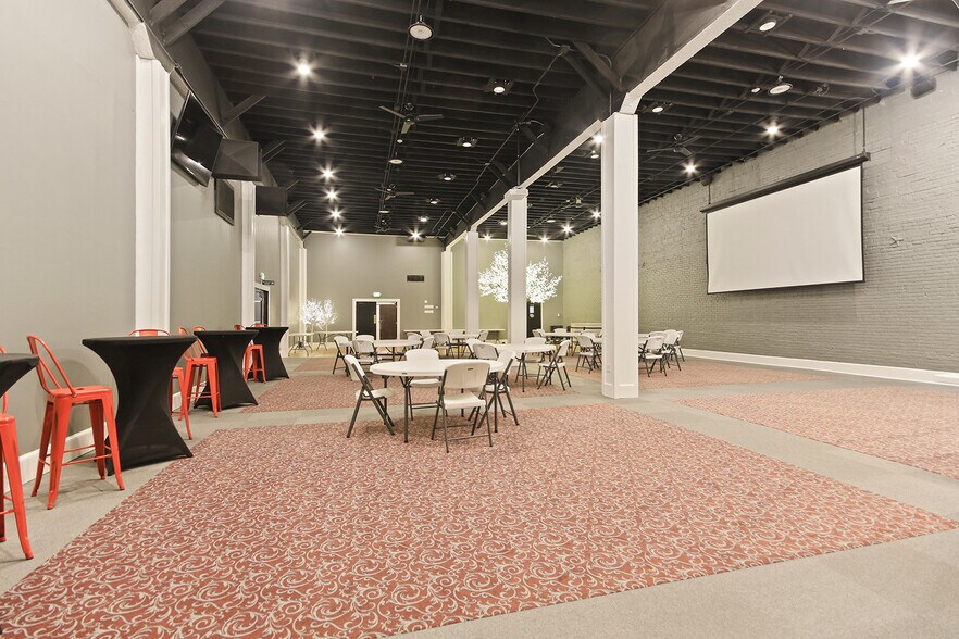 More Photos Of 105 Coal st, Mexico Specialty For Sale