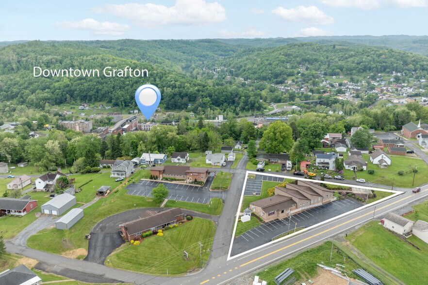 More Photos Of 725 N Pike St, Grafton Office For Sale