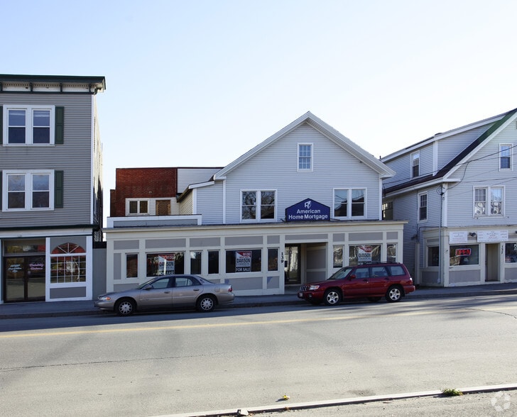 More Photos Of 139 State St, Bangor Storefront Retail Residential For Lease
