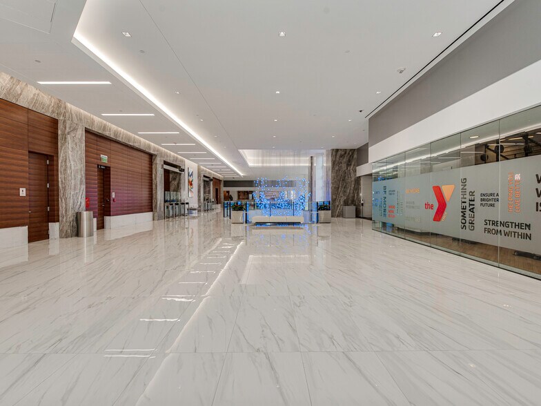 More Photos Of 301 S College St, Charlotte Office For Lease