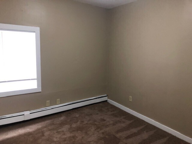 More Photos Of 953 Desoto St, Saint Paul Apartments For Sale