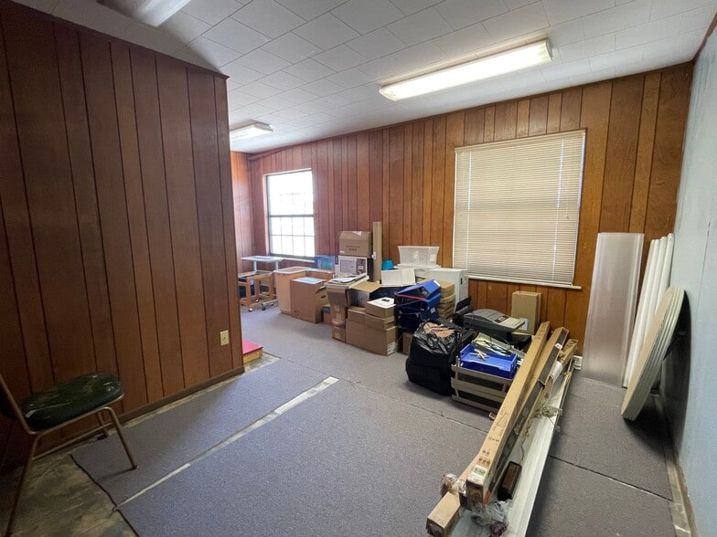 More Photos Of 1925 S Main St, Bloomington Rehabilitation Center For Sale