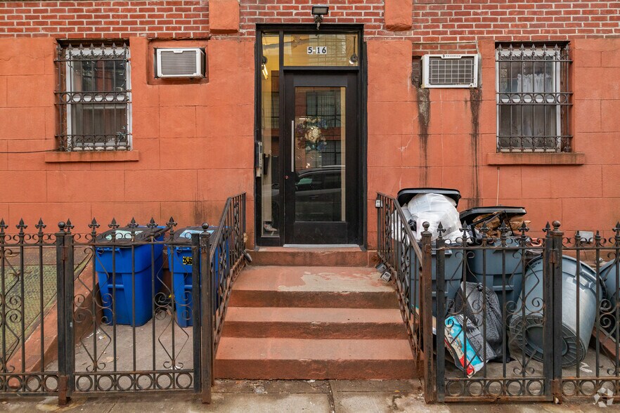 More Photos Of 5-16 47th Rd, Long Island City Apartments For Sale