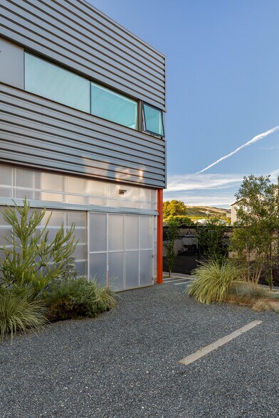 More Photos Of 161 N Garden St, Ventura Apartments For Sale