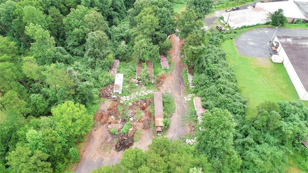 More Photos Of 298 By-Pass 123 Hwy, Seneca Warehouse For Sale