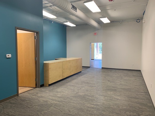 More Photos Of 8655-8675 Northpark Ct, Johnston General Retail For Lease
