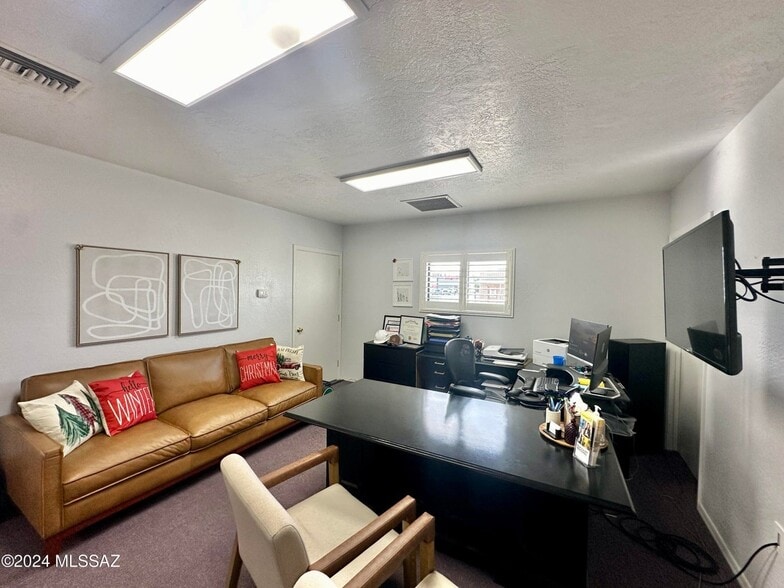 More Photos Of , Safford Unknown For Sale