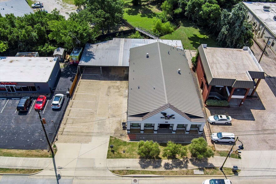 More Photos Of 5017 Colleyville Blvd, Colleyville Office For Sale