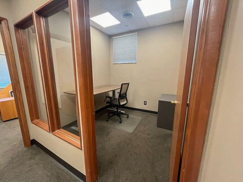 More Photos Of 357 N Craig St, Pittsburgh Office For Lease