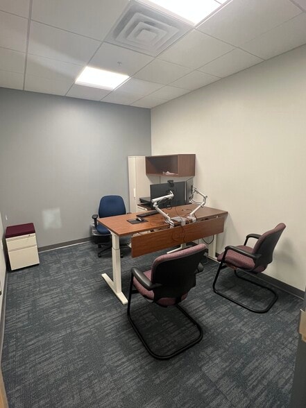 More Photos Of 3 Winners Cir, Albany Office For Lease