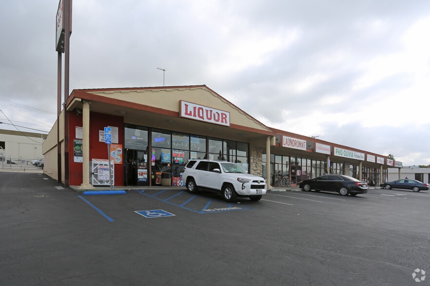 Primary Photo Of 141-169 E Imperial Hwy, La Habra Unknown For Lease