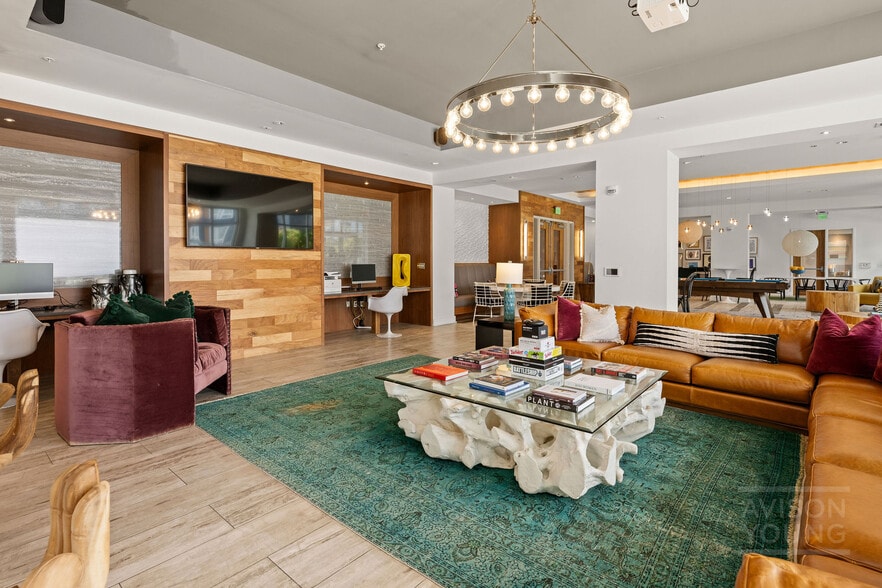 More Photos Of 650 E Brooklyn Village Ave, Charlotte Apartments For Sale
