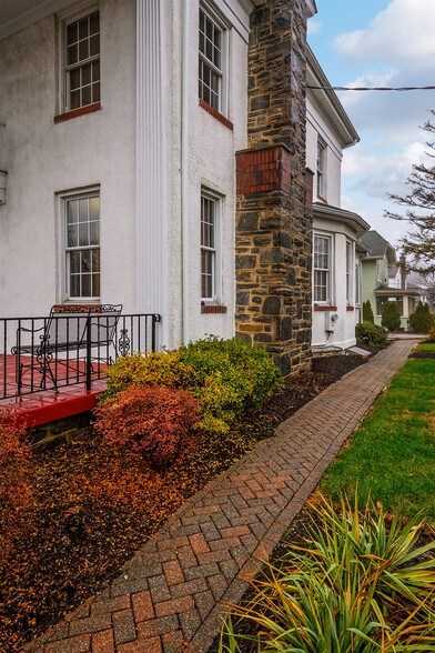 More Photos Of 7518-7526 Harford Rd, Baltimore Office For Sale