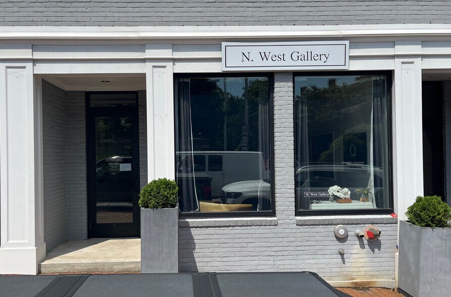 Primary Photo Of 70 Main St, New Canaan Medical For Lease