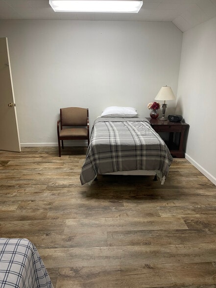 More Photos Of 1701 Maydale Dr, Silver Spring Assisted Living For Sale