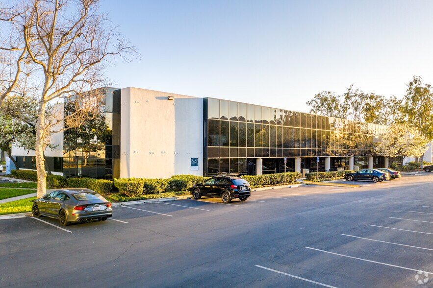 More Photos Of 3330 Ocean Park Blvd, Santa Monica Loft Creative Space For Lease