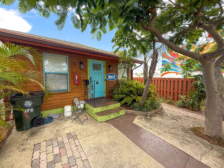 More Photos Of , Lake Worth Multifamily For Sale