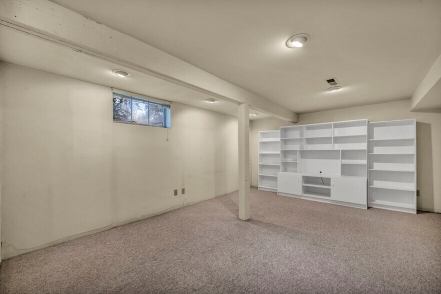 More Photos Of 588 Saint Lawrence Ave, Reno Multifamily For Sale