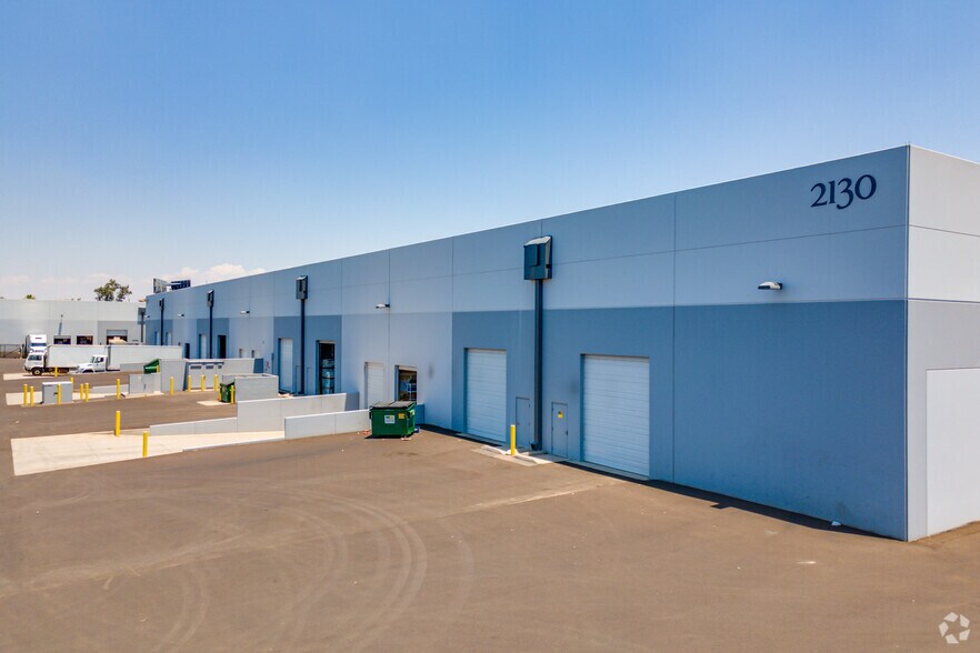 More Photos Of 2130 S 7th Ave, Phoenix Manufacturing For Lease