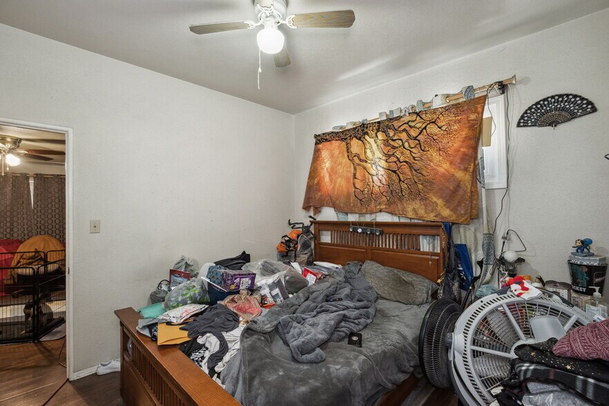 More Photos Of 616-620 N Fulton St, Fresno Office Residential For Sale