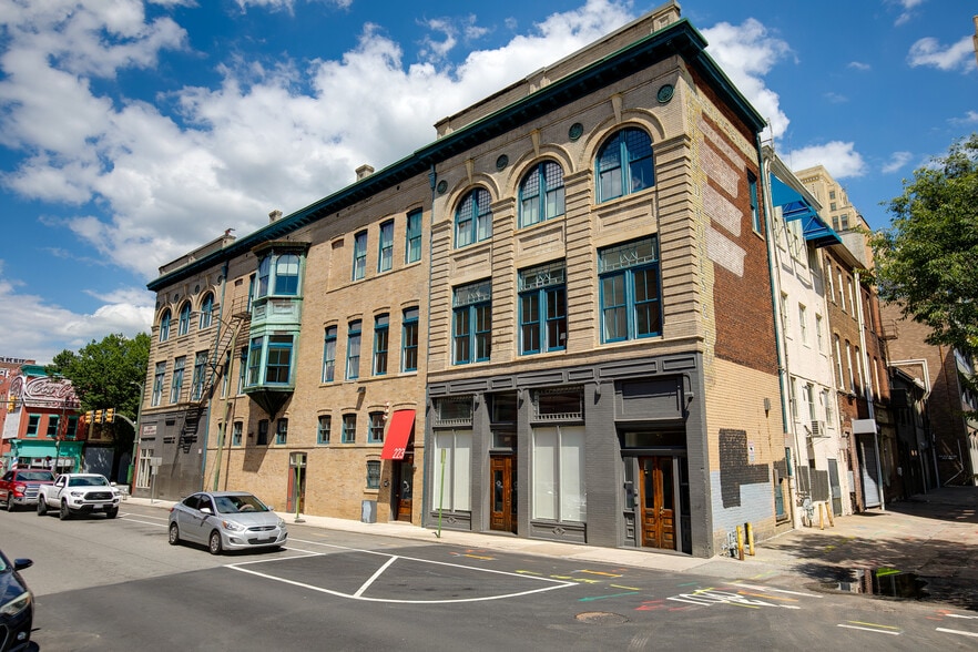 Primary Photo Of 221-223 N 1st St, Richmond Storefront Retail Residential For Lease