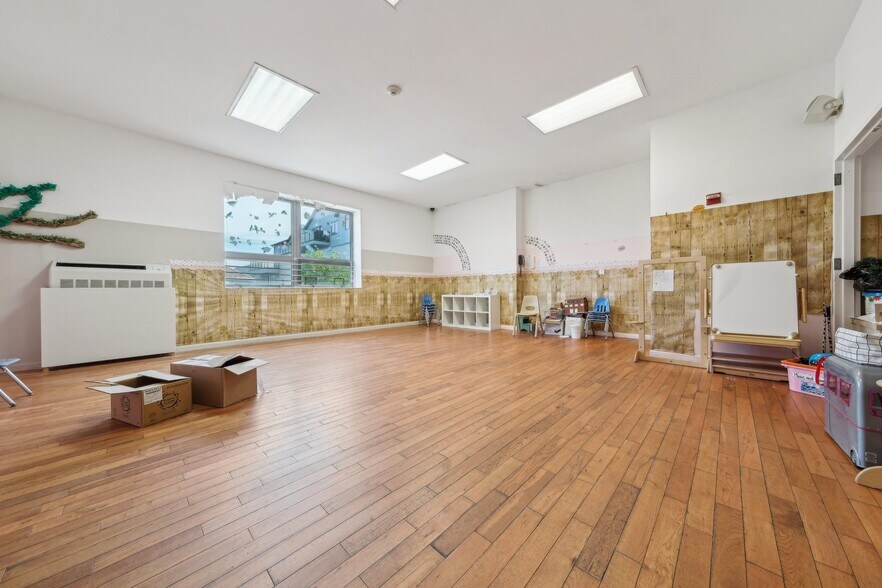 More Photos Of 351 Sand Ln, Staten Island Daycare Center For Sale