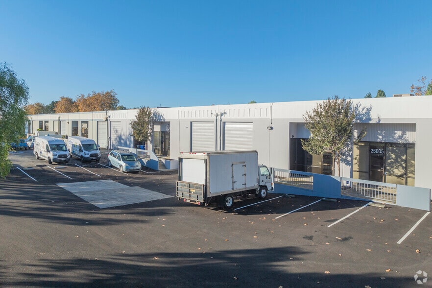 More Photos Of 25005 Viking St, Hayward Unknown For Lease