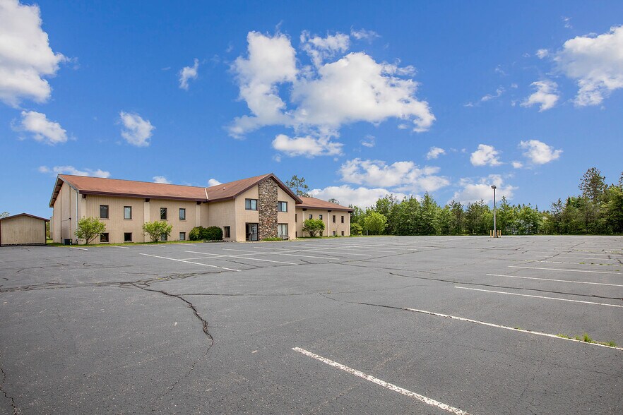 More Photos Of N17112 Hwy 141, Beecher Office Residential For Sale