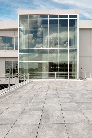 More Photos Of 500 28th Ave N, Nashville Medical For Lease