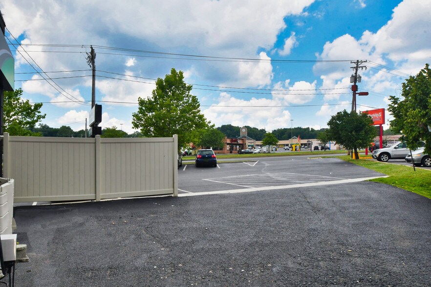 More Photos Of 1201 Eastern Blvd, Essex Storefront Retail Office For Lease