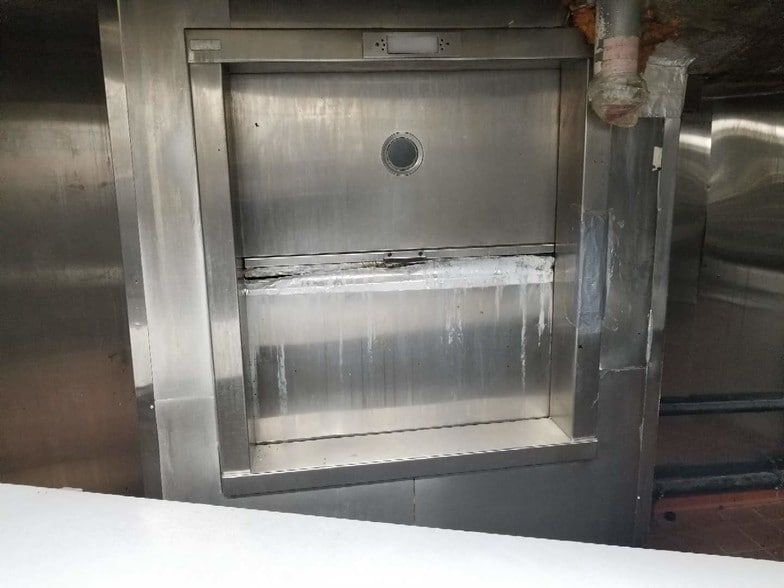 More Photos Of 1 E Broadway, New York Storefront Retail Office For Lease