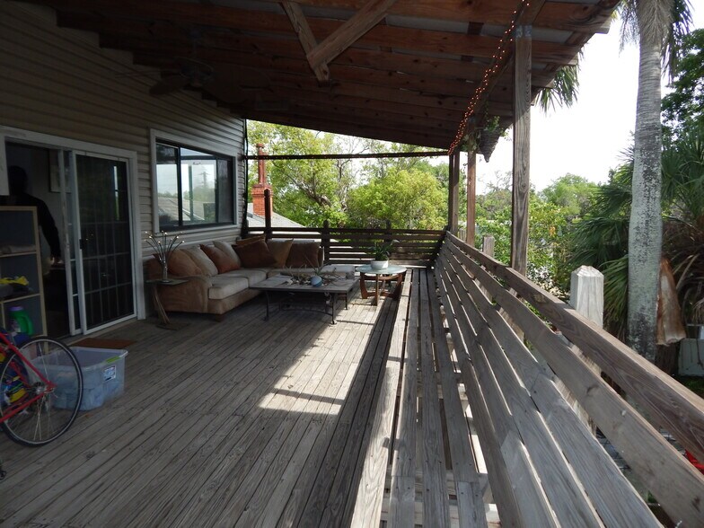 More Photos Of 547 Grove St N, Saint Petersburg Apartments For Sale