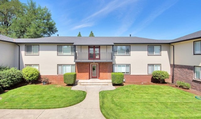 More Photos Of 1913 NE 73rd Ave, Portland Apartments For Sale