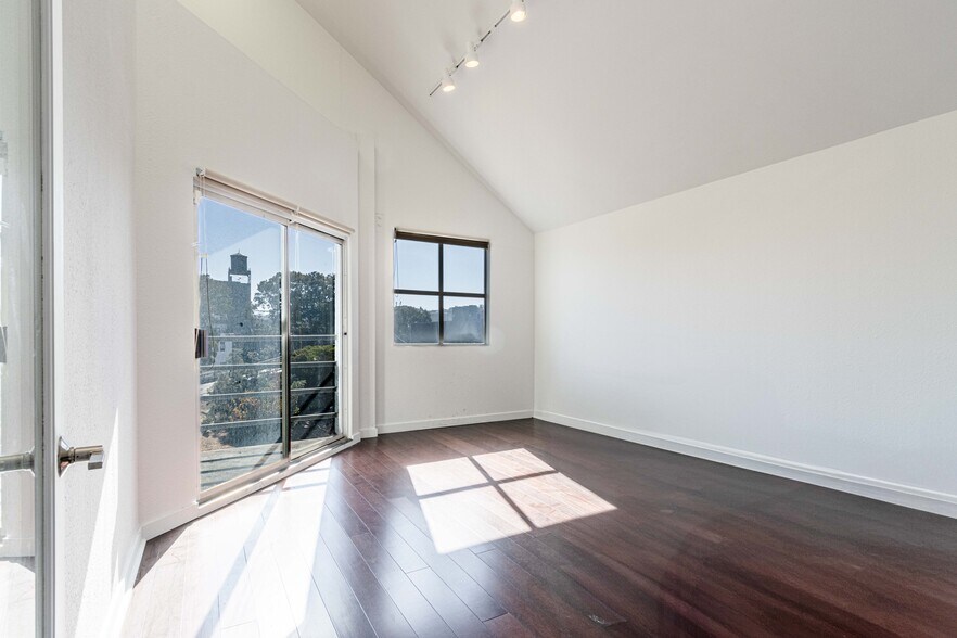 More Photos Of 1112 Bryant St, San Francisco Office For Lease