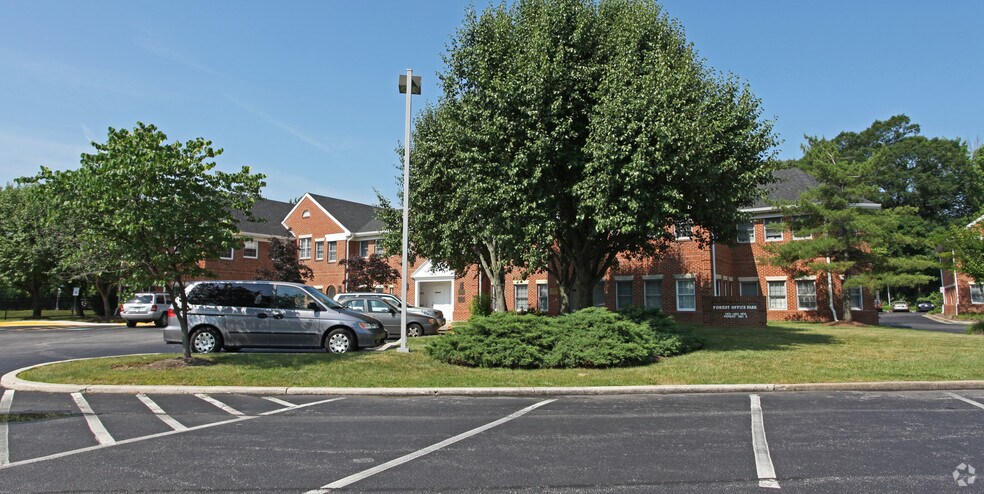 More Photos Of 1831 Forest Dr, Annapolis Office For Sale