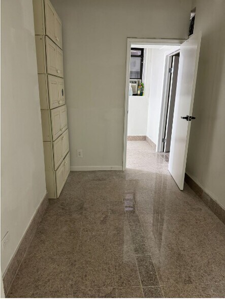 More Photos Of 14105 Northern Blvd, Flushing Healthcare For Sale