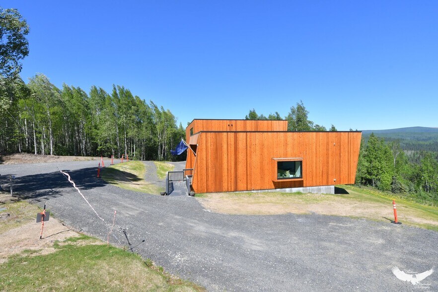 More Photos Of 1110 John Kalinas Rd, Fairbanks Hotel For Sale