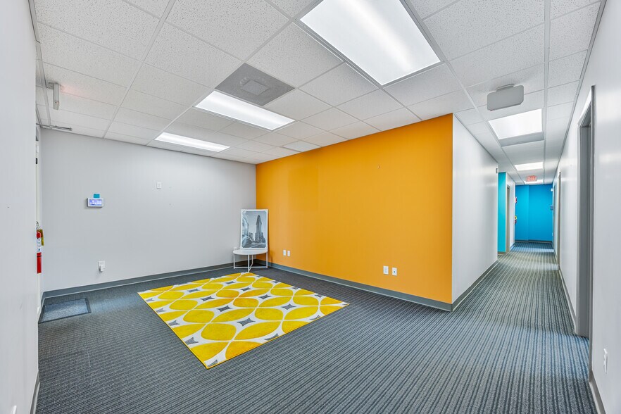 More Photos Of 5500 Murrell Rd, Melbourne Office For Lease