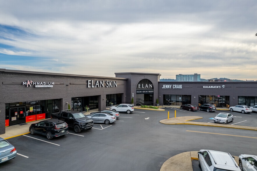 More Photos Of 2014 Glen Echo Rd, Nashville Freestanding For Lease