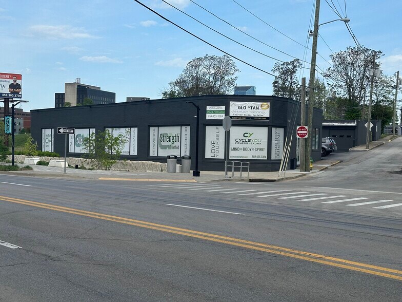 More Photos Of 165 Midland Ave, Lexington Health Club For Sale
