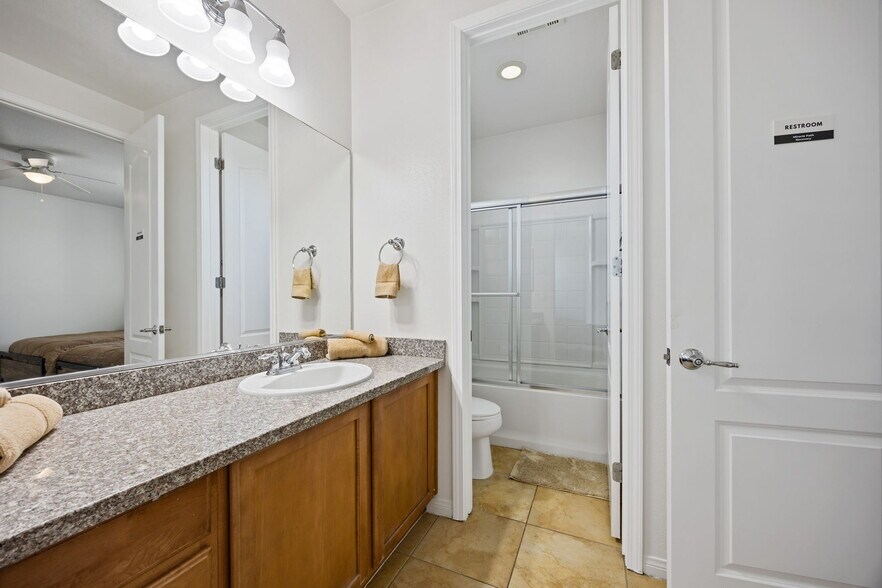 More Photos Of 4375 W Avenue M11, Lancaster Rehabilitation Center For Sale
