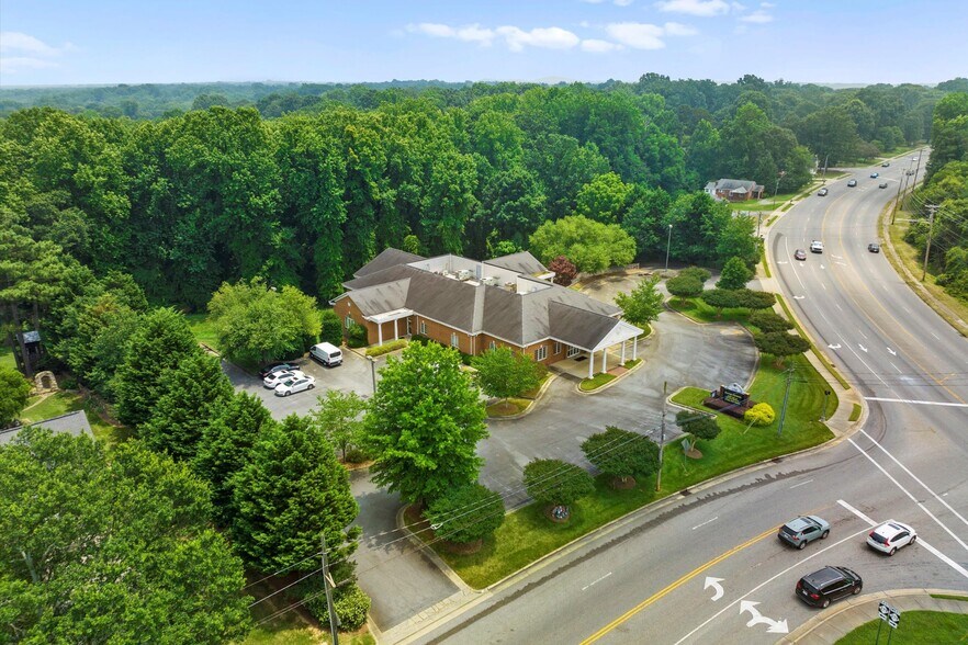More Photos Of 1146 N New Hope Rd, Gastonia Medical For Sale