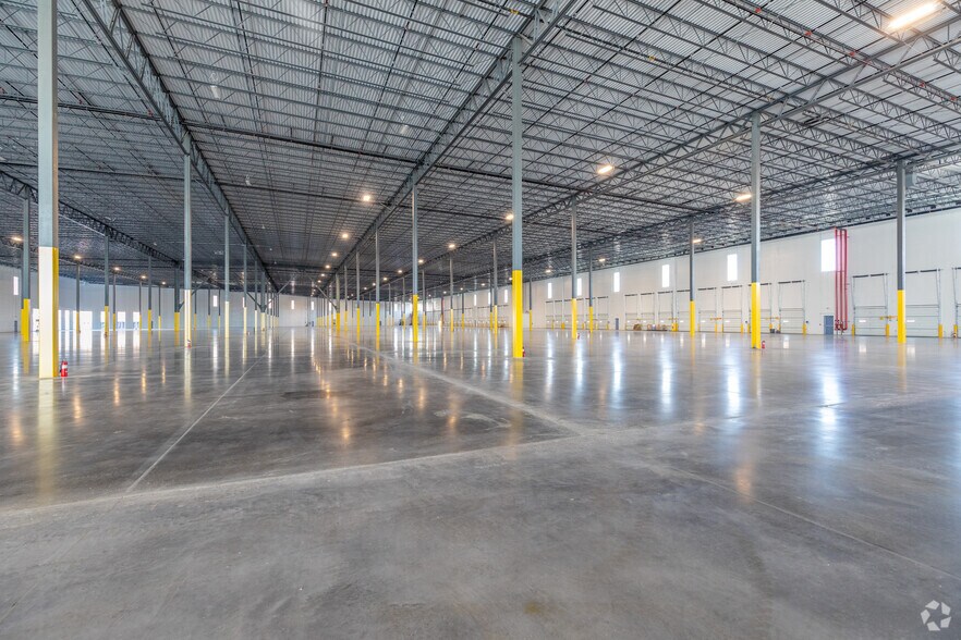 More Photos Of 40 Enterprise Ave, Lawrence Township Distribution For Lease