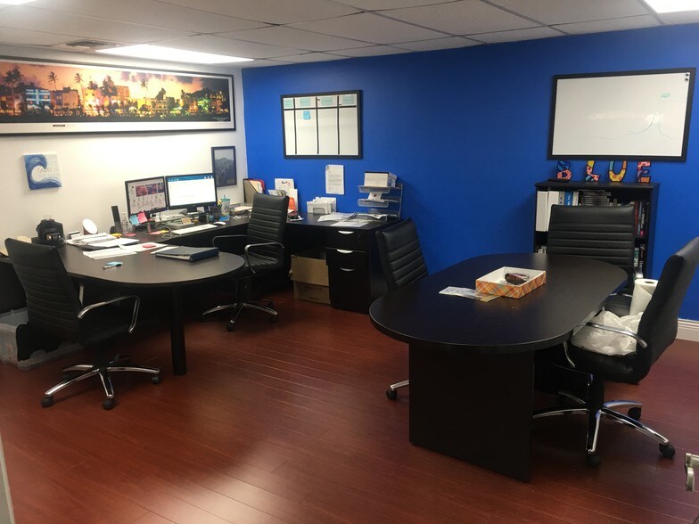 More Photos Of 13879-13981 SW 140th St, Miami Warehouse For Lease