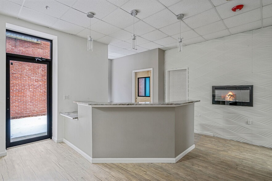 More Photos Of 263-265 Indian Head Rd, Kings Park Medical For Sale