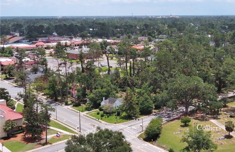 More Photos Of 205 W Brookwood Dr, Valdosta Land For Sale