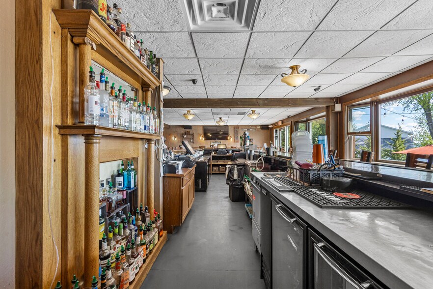 More Photos Of N4111 S Lakeshore Dr, Markesan Restaurant For Sale