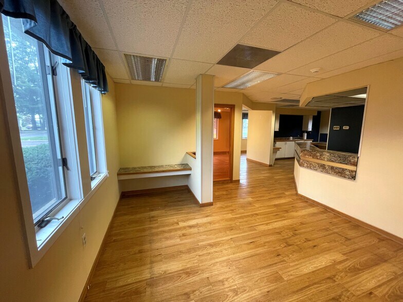 More Photos Of 333 N Oxford Valley Rd, Fairless Hills Medical For Sale